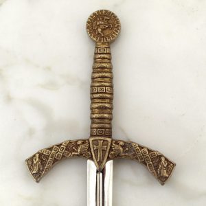 Temppeliherrain miekka -kirjeenavaaja