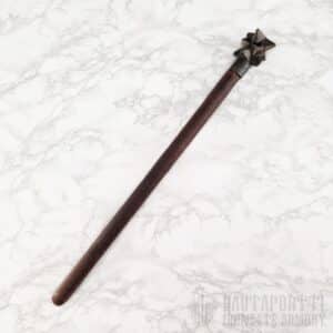 1200-luvun nuijan pää puuvarrella