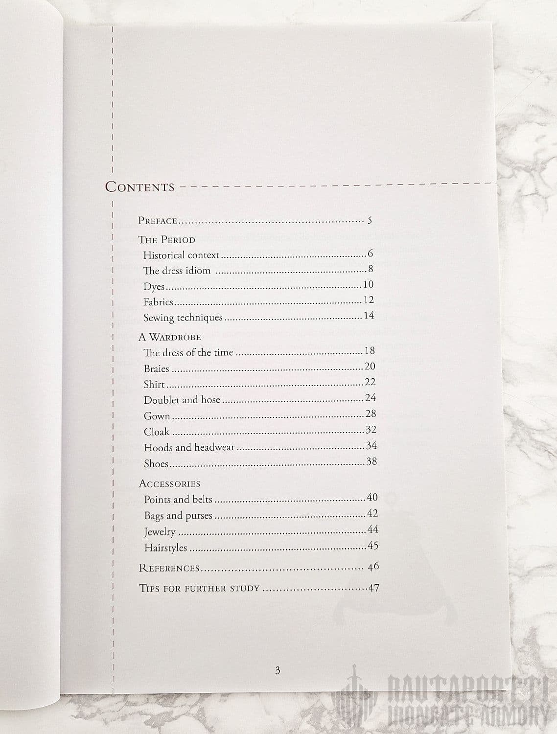 Historical Clothing From the Inside Out – A Handbook for Men’s Clothing of the Late 15th Century -kirjanen - Image 3